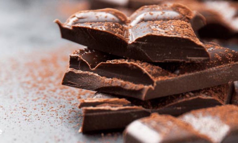 Thành phần chất chống oxy hóa trong socola đen có tác dụng tốt đối với sức khỏe nam giới