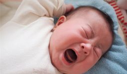 Viêm họng ở trẻ sơ sinh