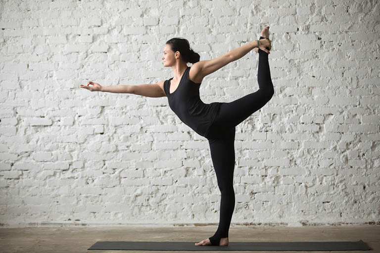 bài tập yoga cho xương khớp