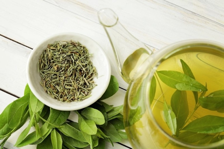 Nước trà xanh giúp kháng khuẩn, tiêu viêm, ngăn ngừa ung thư