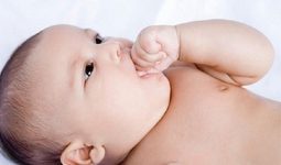 Cách chữa đờm cho trẻ sơ sinh 1 tháng tuổi