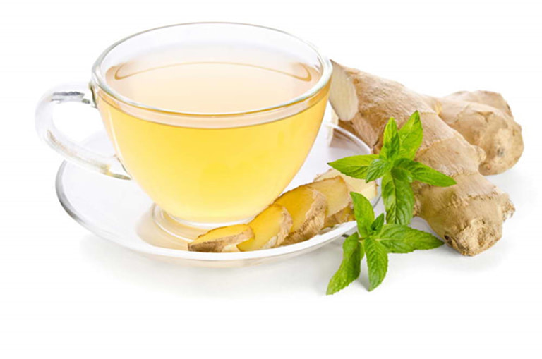 Uống trà gừng mỗi ngày giúp giảm triệu chứng viêm họng