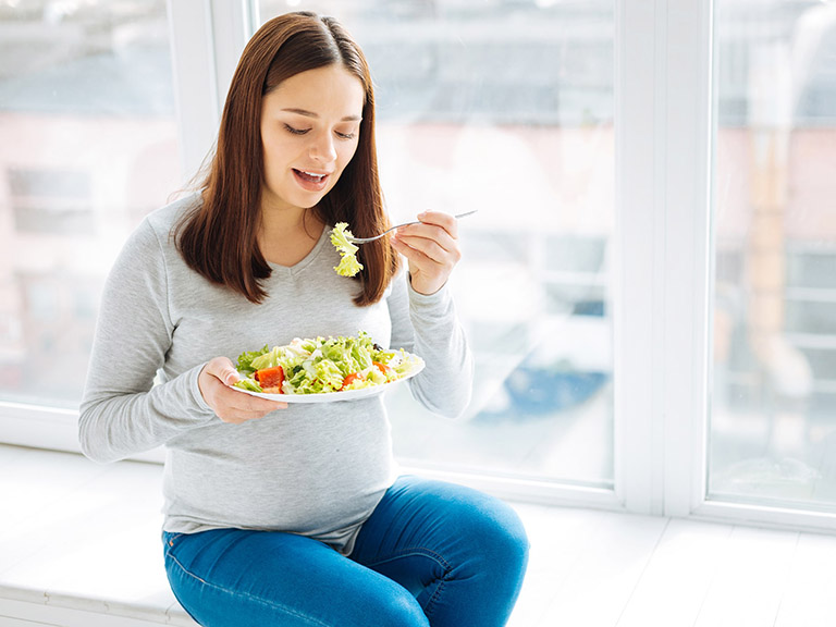 Đau dạ dày khi mang thai nên ăn gì