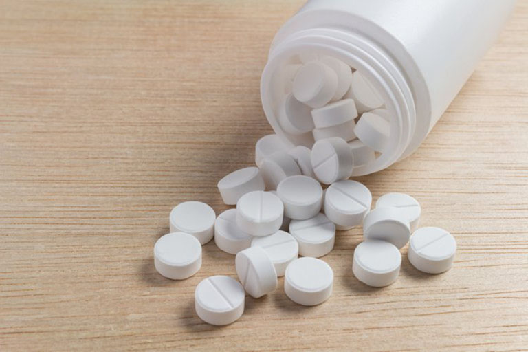 Thuốc trị viêm tai giữa có tác dụng toàn thân là paracetamol