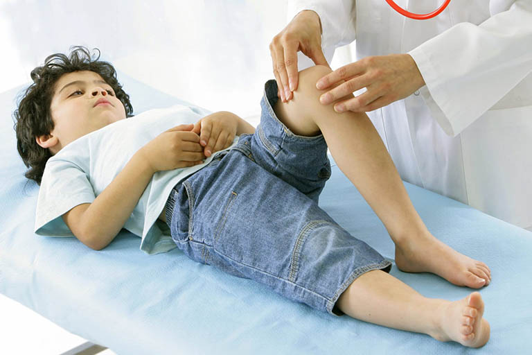 Viêm khớp dạng thấp ở trẻ em - Dấu hiệu và cách điều trị