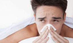 Viêm xoang gây khó thở là một trong số những triệu chứng phổ biến của bệnh