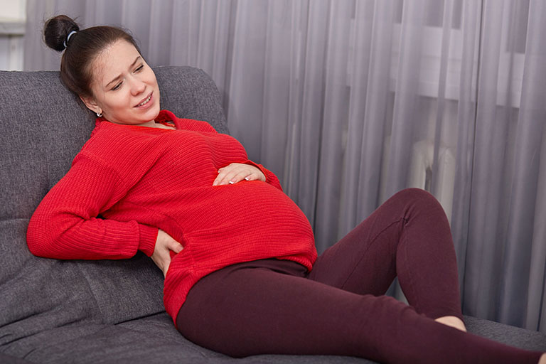 hiện tượng đau vai gáy khi mang thai