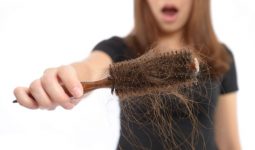 Chân tóc yếu do đâu - Cách khắc phục