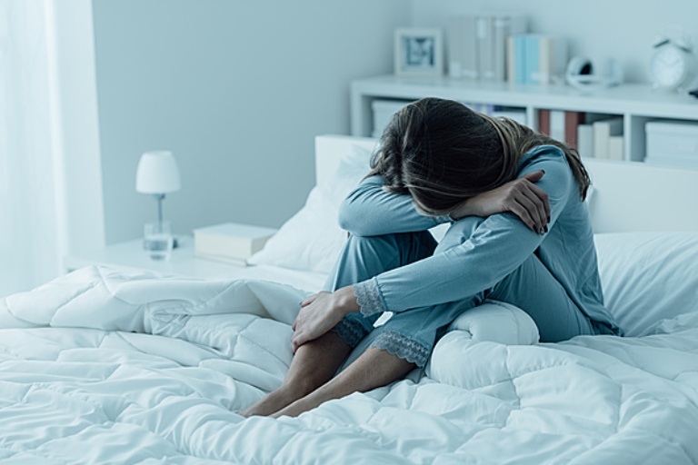 Mất ngủ kinh niên gây ra nhiều hệ lụy xấu đến sức khỏe của người bệnh 