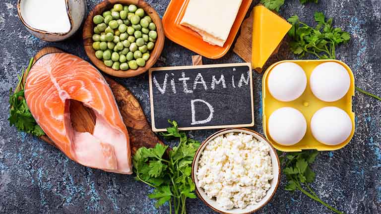 cách trị rối loạn kinh nguyệt tại nhà bằng vitamin D