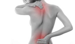 Khi có các dấu hiệu đau kéo dài cần được thăm khám và điều trị