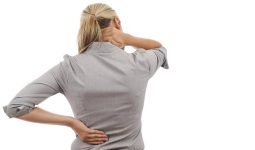 10+ cách trị đau lưng tại nhà đơn giản và hiệu quả