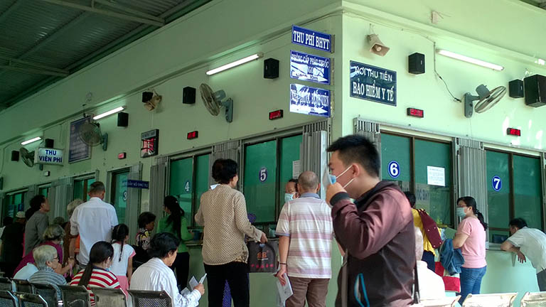 khám đau khớp gối ở bệnh viện Nguyễn Tri Phương