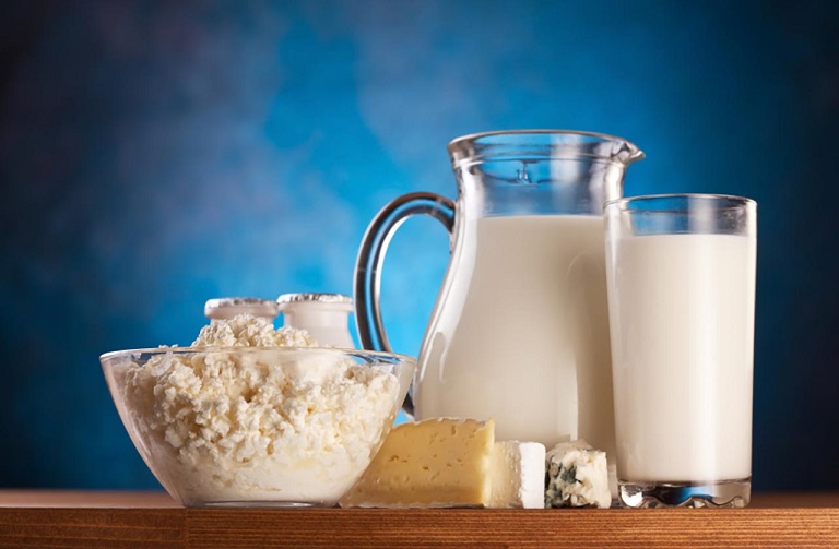 Người mắc hội chứng không dung nạp lactose nên hạn chế ăn sữa