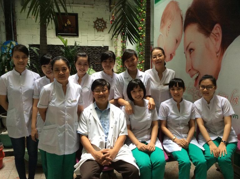 Phòng khám Đa khoa Đông phương có đội ngũ bác sĩ trình độ chuyên môn cao