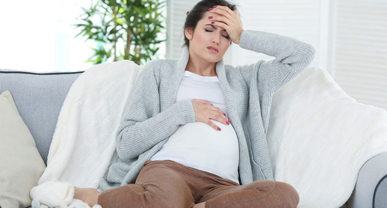 Ra nhiều dịch trắng trong khi mang thai 