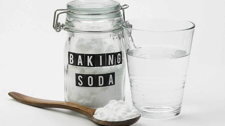 cách trị mụn đầu đen tại nhà bằng baking soda