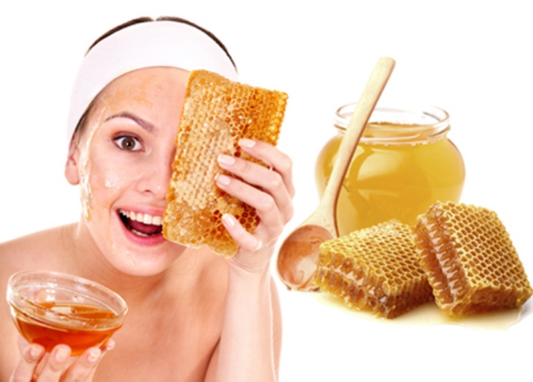 Đắp mặt nạ mật ong nguyên chất giúp kháng khuẩn, kháng viêm, làm sáng da và mờ thâm mụn