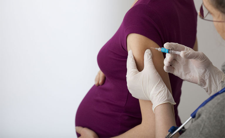 tiêm vaccine viêm gan B cho phụ nữ mang thai