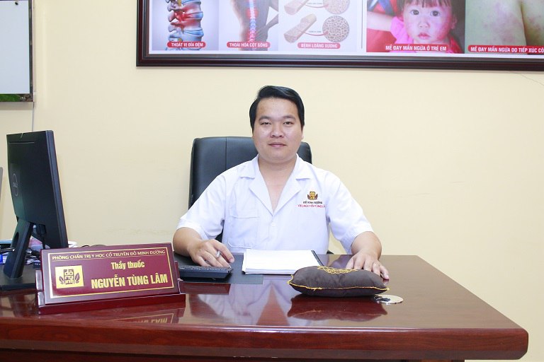 Lương y Tùng Lâm - PGĐ chuyên môn nhà thuốc Đỗ Minh Đường cơ sở Hồ Chí Minh