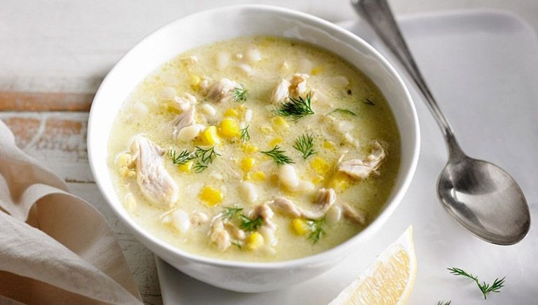 Món súp ngô thơm ngon bổ dưỡng, thích hợp bổ sung vào thực đơn ăn uống của người bị táo bón