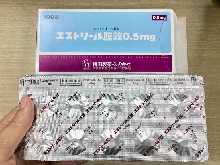 Sản phẩm thuốc trị viêm nhiễm phụ khoa Estoril của Nhật dưới dạng viên đặt
